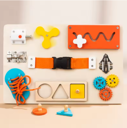 صورة لعبة خشبية مشغولة مع ملحقات متعددة، وتعلم موسيقى ميكانيكية مبكرة، هدية للأطفال آمنة وسلسة