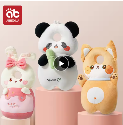 صورة وسادة حماية رأس مشايات الأطفال، وسادة قطيفة على شكل حيوانات، أشرطة قابلة للتعديل، وسادة حماية للأطفال، هدية للاستحمام للأطفال الصغار