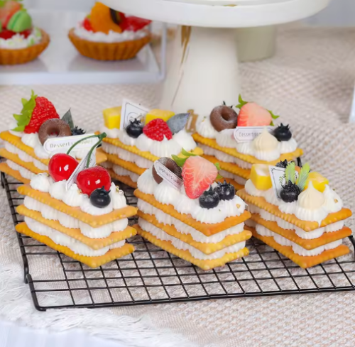 صورة نموذج محاكاة لتصوير الطعام المزيف ، مطبخ صناعي ، تزيين طاولة الشاي ، حلوى ، 1 كعكة